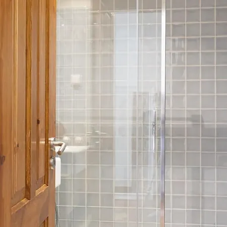 Chiado Cozy Bright With Ac Elevator Apartman Lisboa