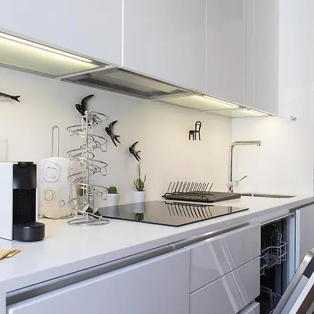 Apartamento Chiado Cozy Bright With Ac Elevator