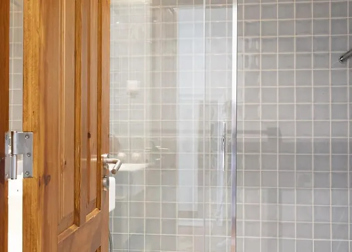 Chiado Cozy Bright With Ac Elevator Appartement Lissabon