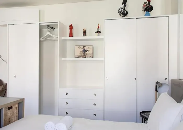Appartement Chiado Cozy Bright With Ac Elevator Lissabon