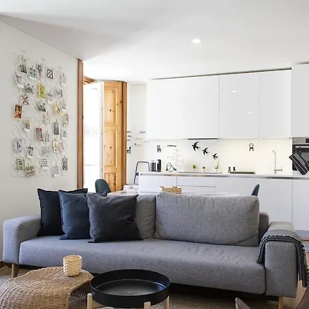 Lägenhet Chiado Cozy Bright With Ac Elevator Lisboa